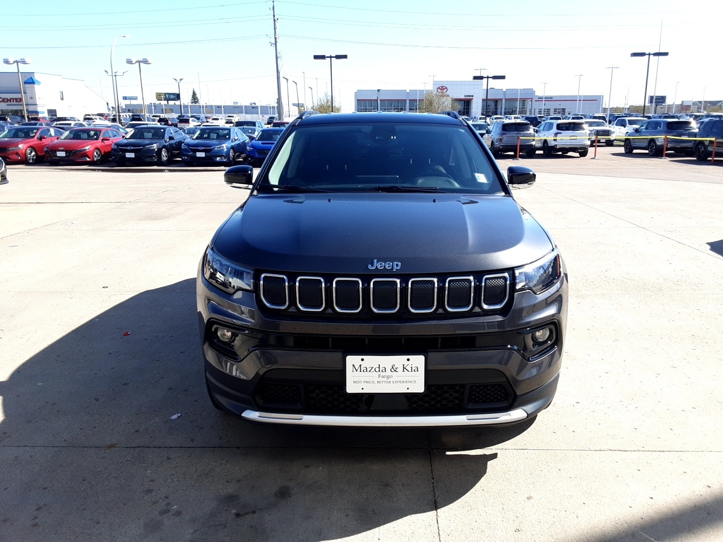 Used 2022 Jeep Compass Limited with VIN 3C4NJDCB7NT186749 for sale in Fargo, ND