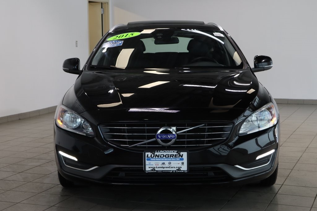 Used 2015 Volvo V60 Premier Plus with VIN YV1612SC6F1191589 for sale in Bennington, VT