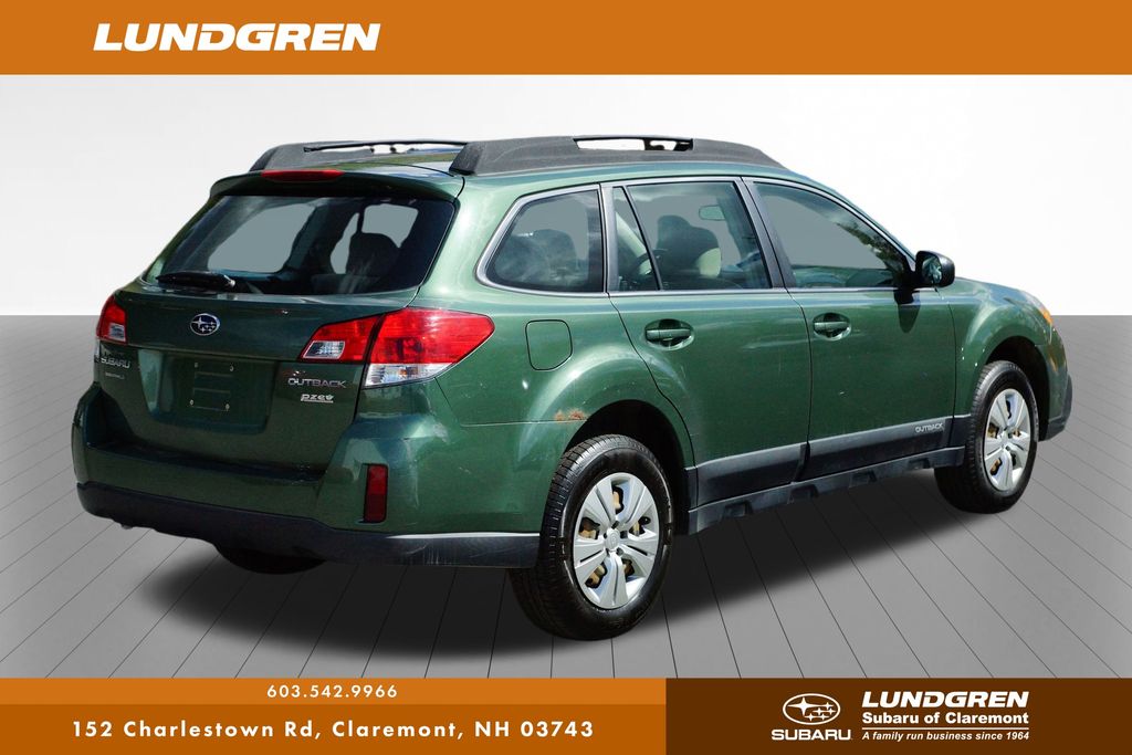 2014 Subaru Outback 2.5i photo 3
