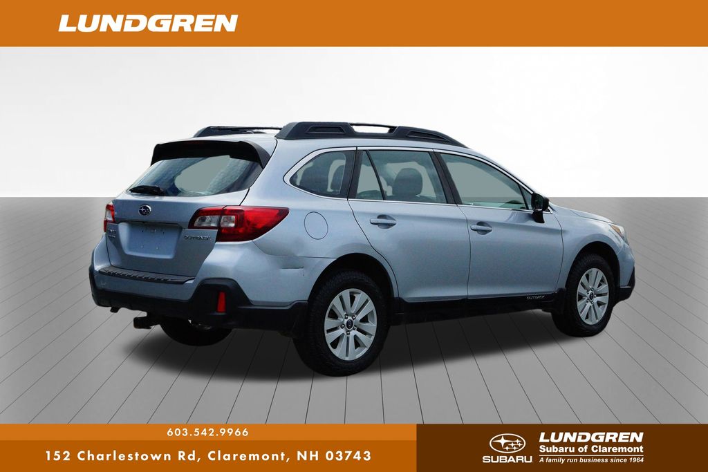 2019 Subaru Outback 2.5i photo 3