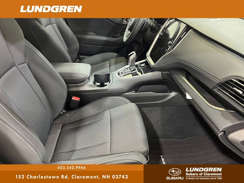 2025 Subaru Legacy Premium - Photo 8