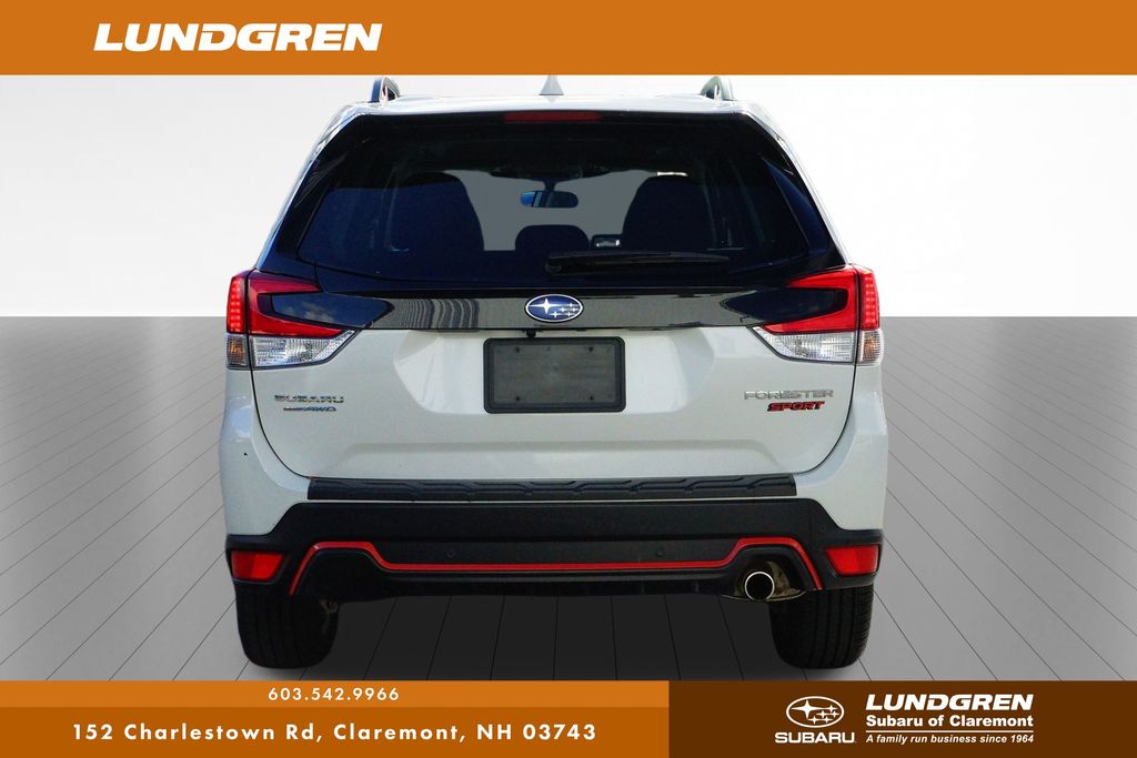 2023 Subaru Forester Sport photo 3