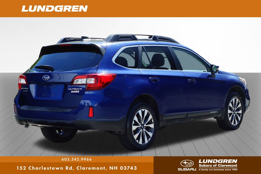 2017 Subaru Outback 2.5i photo 2