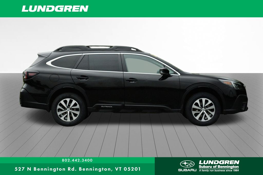 2021 Subaru Outback Premium photo 2