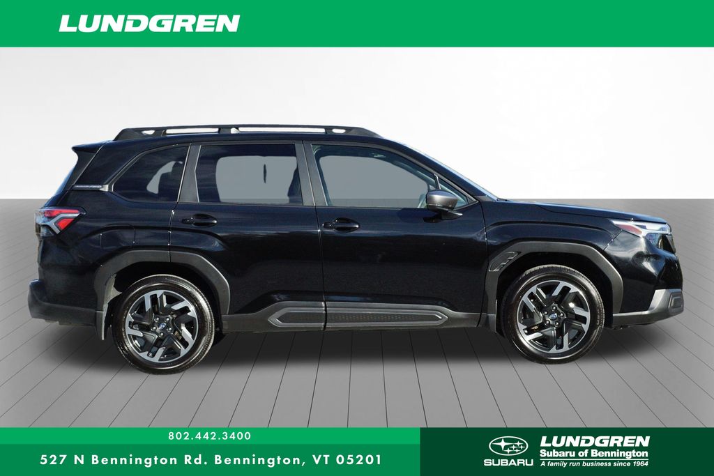 2025 Subaru Forester Limited photo 2