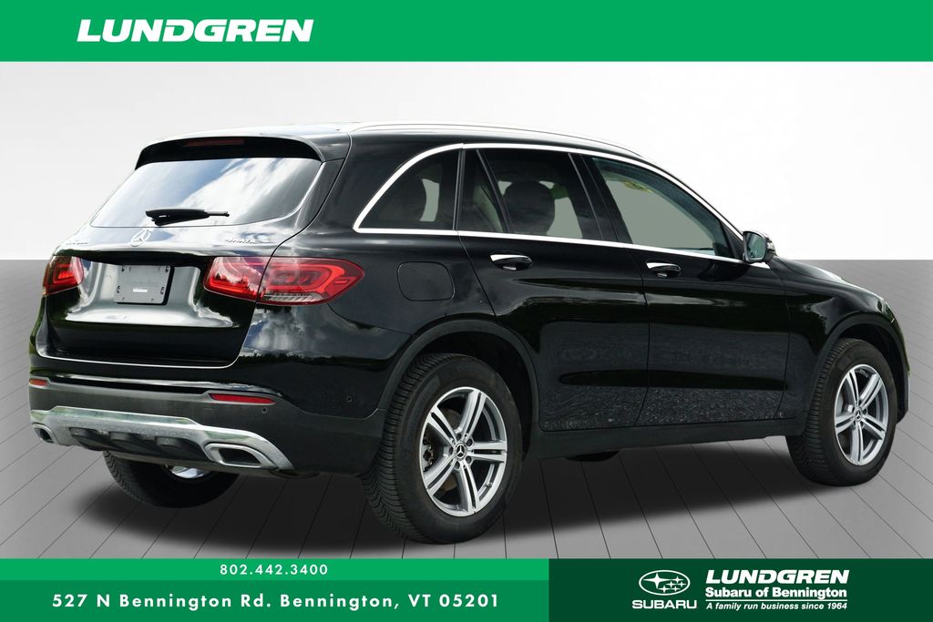 2022 Mercedes Benz GLC 300 4MATIC photo 3