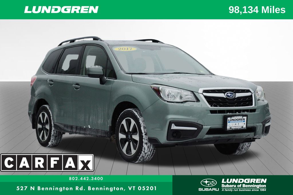 2017 Subaru Forester Premium's photo
