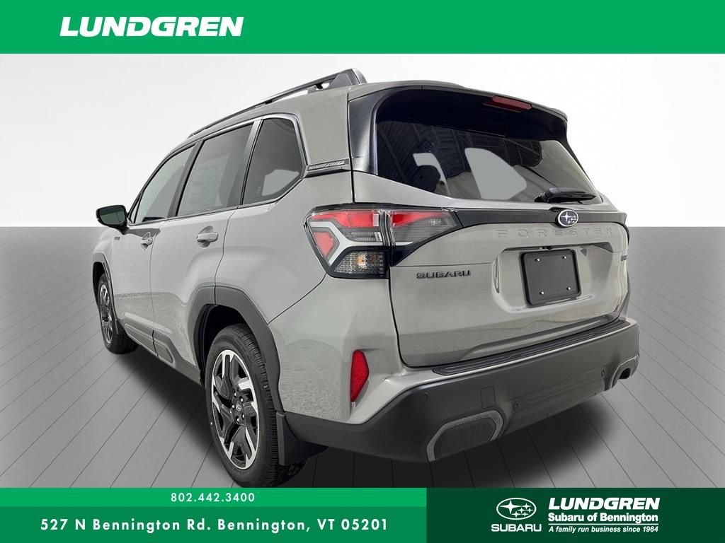 2025 Subaru Forester Limited photo 3