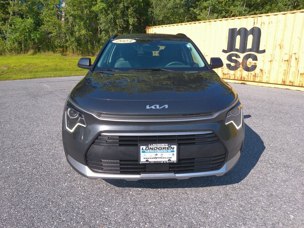 Used 2023 Kia Niro EX with VIN KNDCR3LE8P5058656 for sale in Bennington, VT