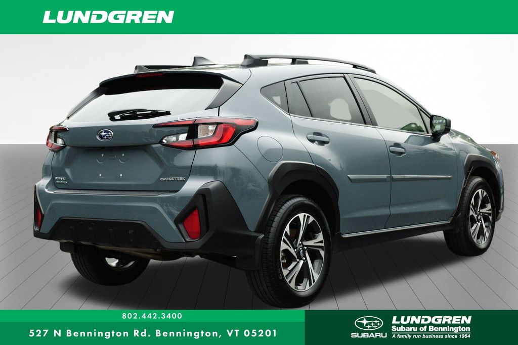 2024 Subaru Crosstrek Premium photo 3