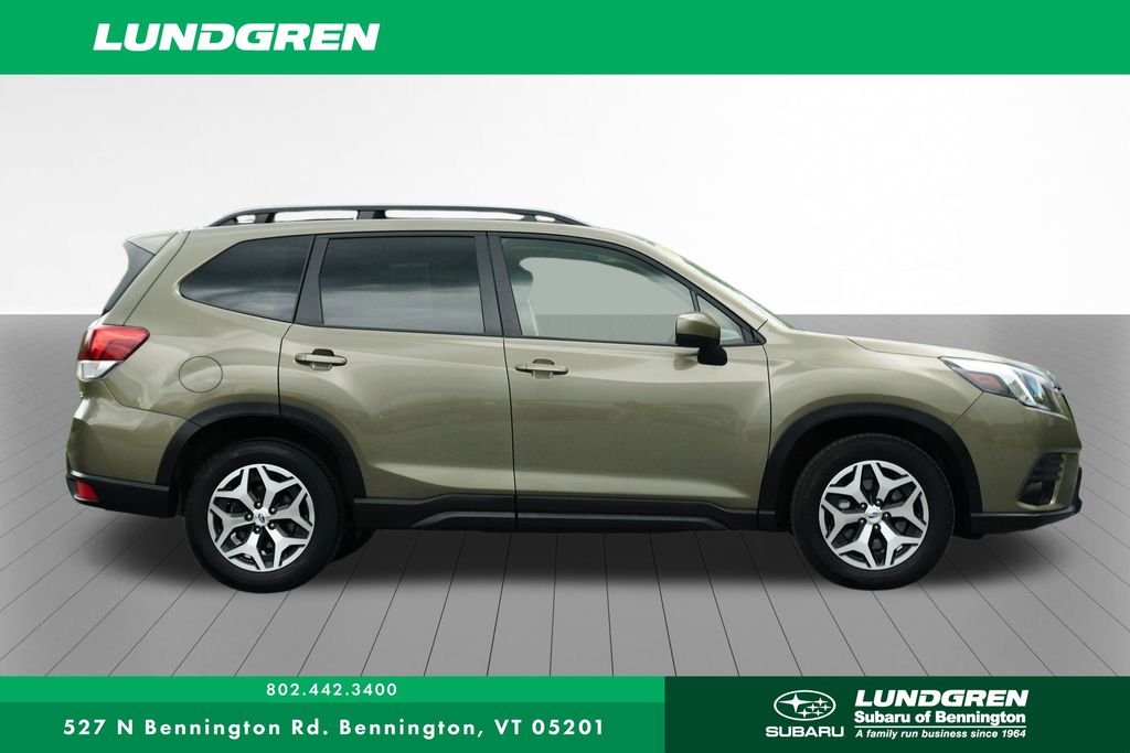 Used 2022 Subaru Forester Premium with VIN JF2SKAECXNH463897 for sale in Bennington, VT