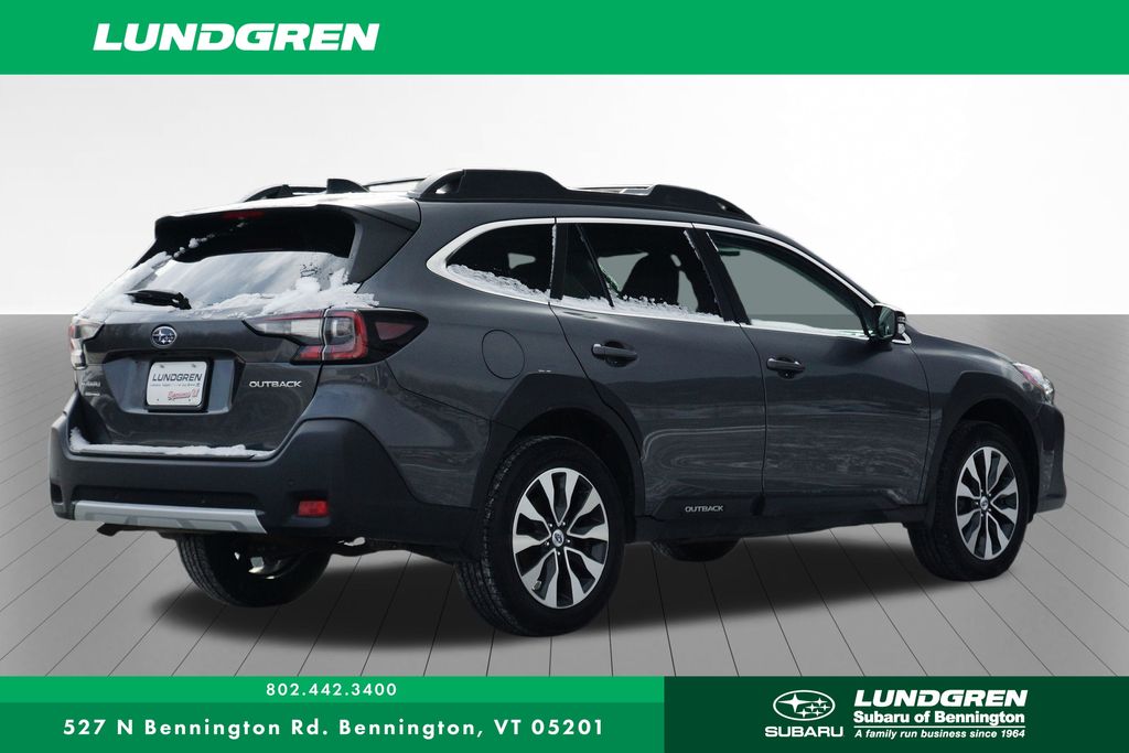 2023 Subaru Outback Limited photo 3