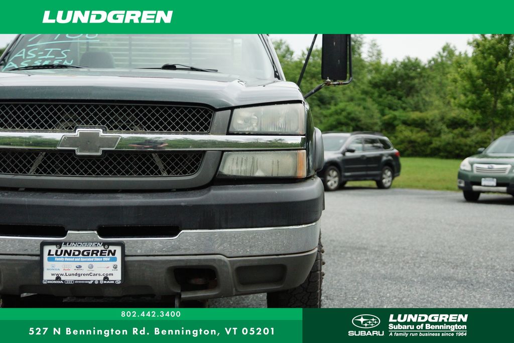 2003 Chevrolet Silverado 3500HD photo 4