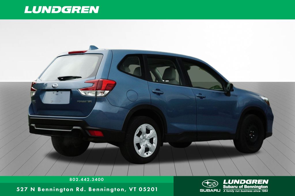 2021 Subaru Forester Base photo 3