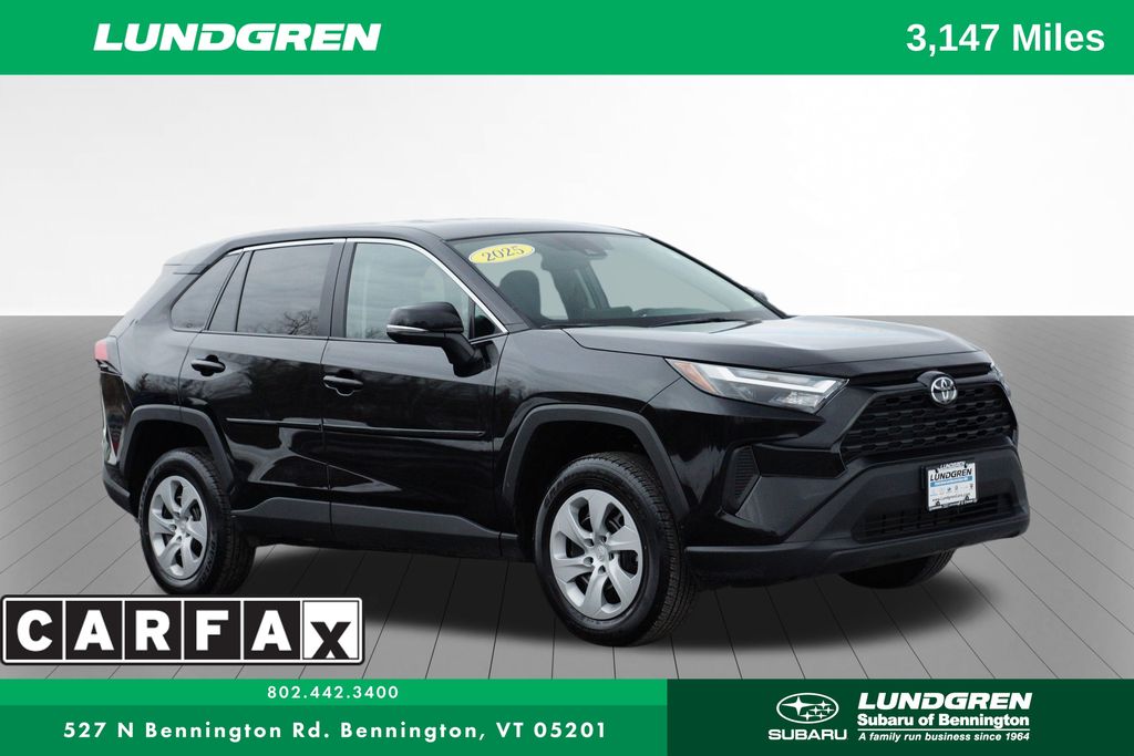2025 Toyota RAV4 LE