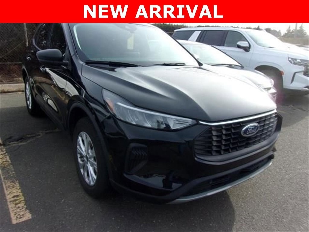 2025 Ford Escape Active's photo