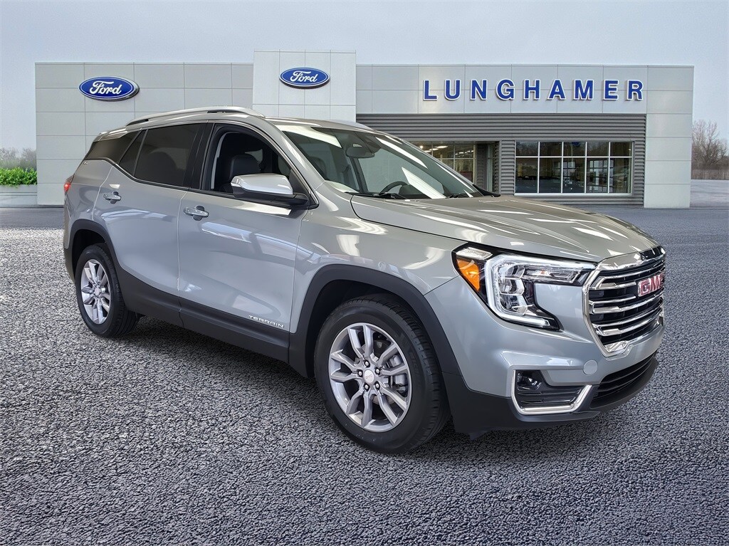 Used 2024 GMC Terrain SLT SUV