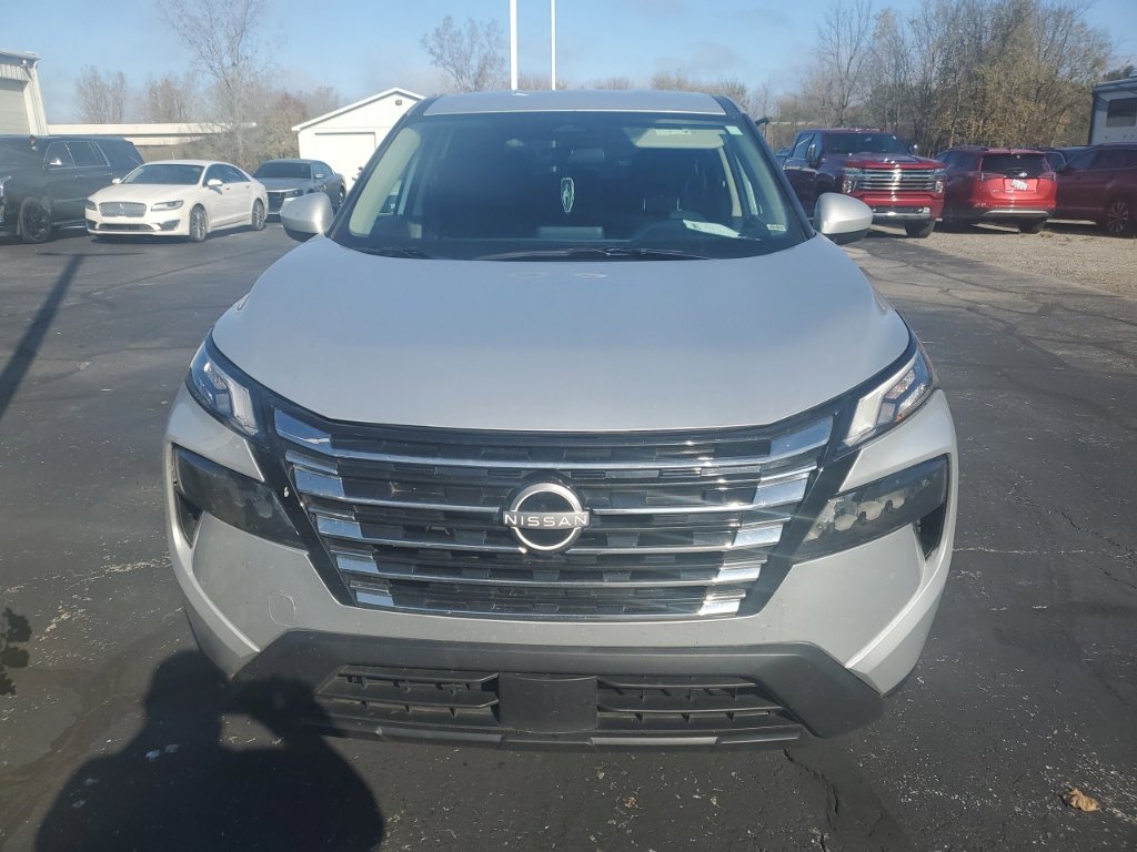 Used 2025 Nissan Rogue SV SUV