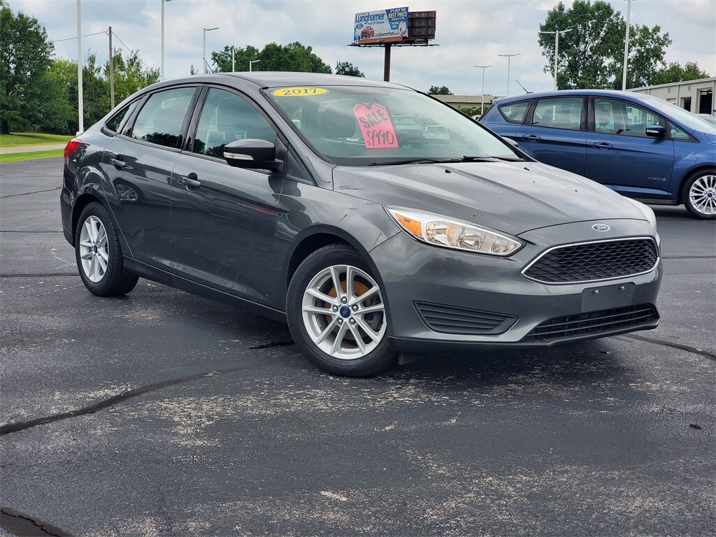 Used 2017 Ford Focus SE with VIN 1FADP3F23HL309159 for sale in Owosso, MI