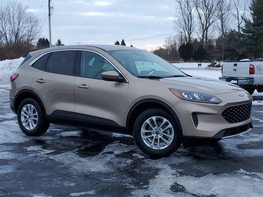 Used 2020 Ford Escape SE SUV