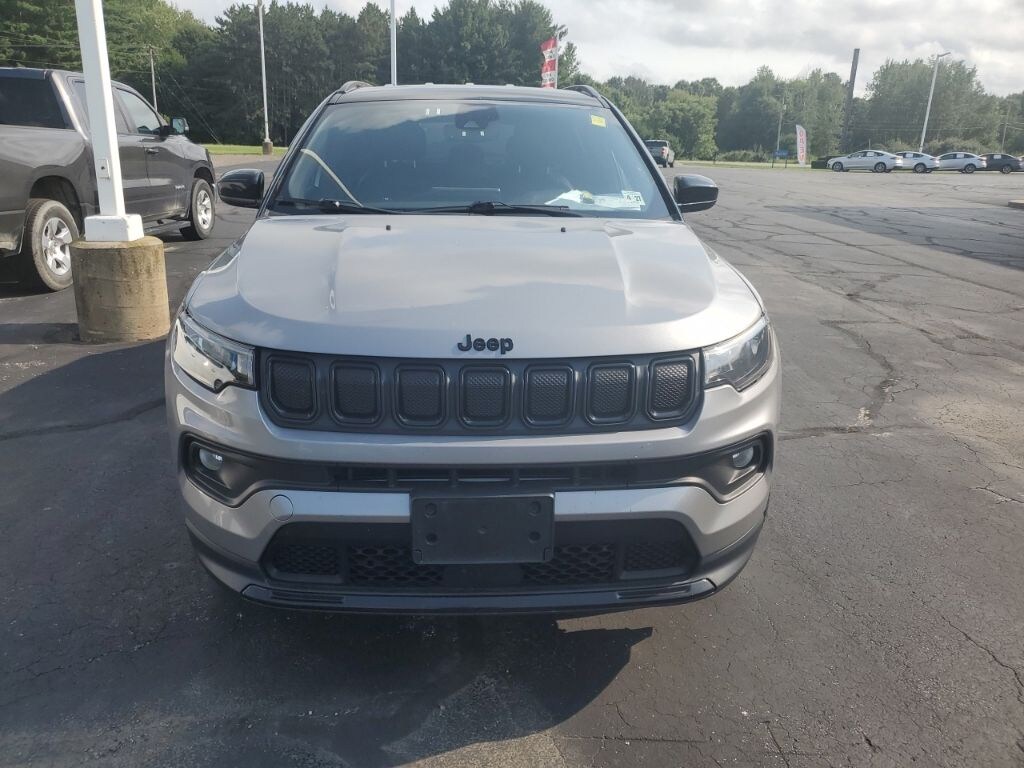 Used 2022 Jeep Compass Latitude SUV
