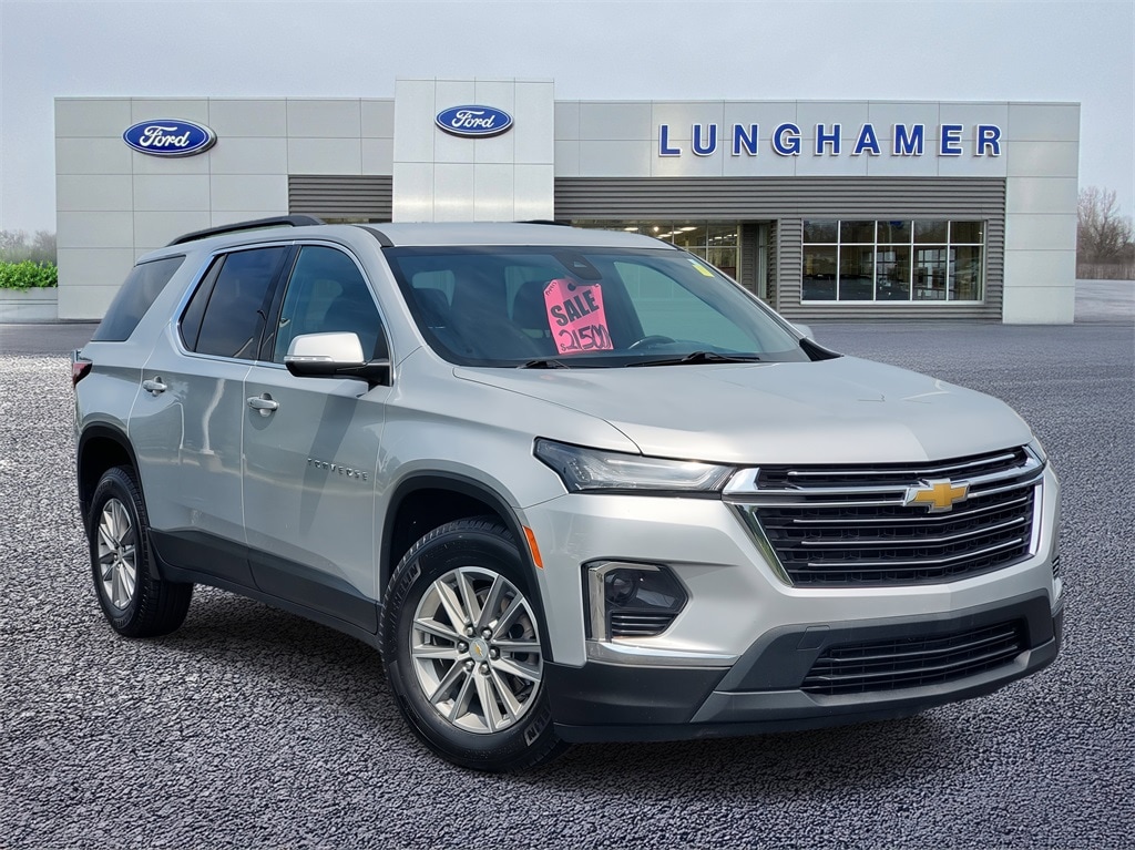 2022 Chevrolet Traverse LT