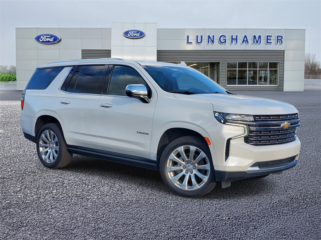 2022 Chevrolet Tahoe Premier's photo