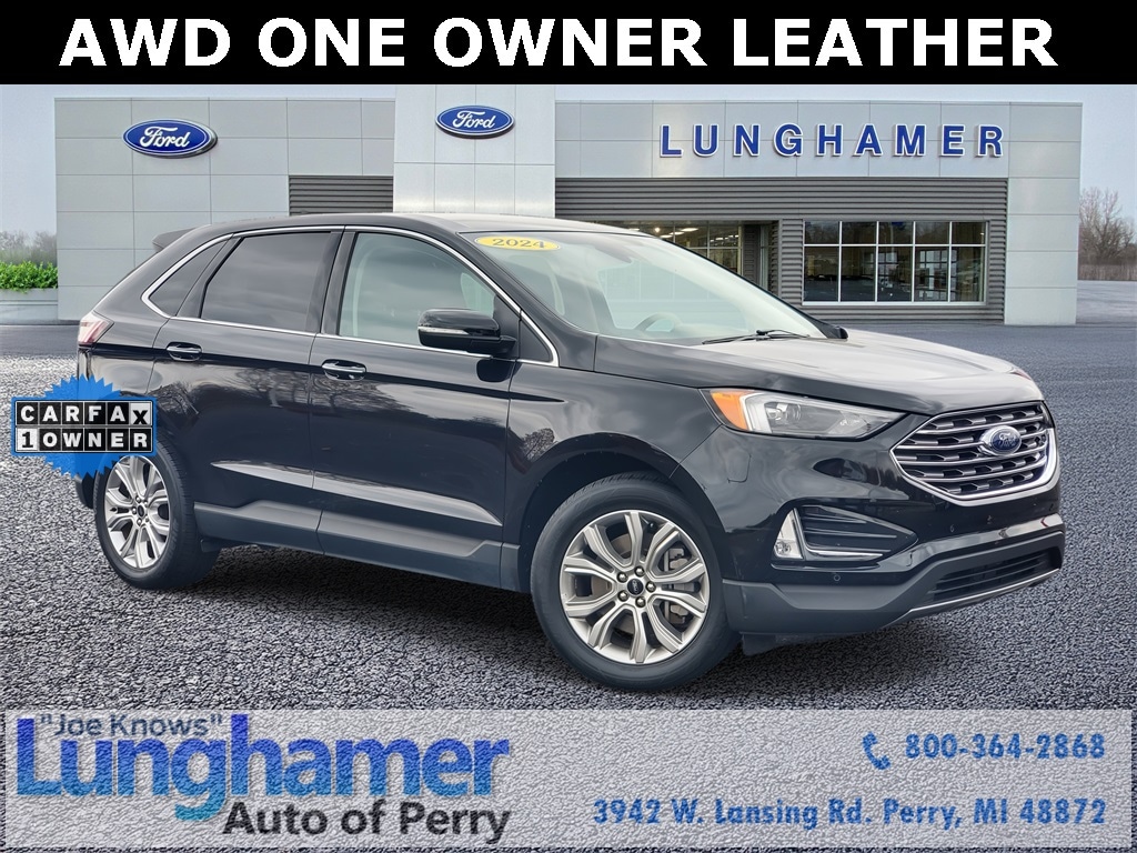 2024 Ford Edge Titanium's photo