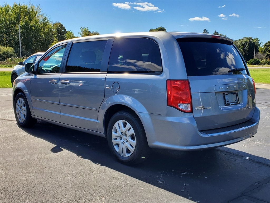 Used 2016 Dodge Grand Caravan SE Minivan/Van