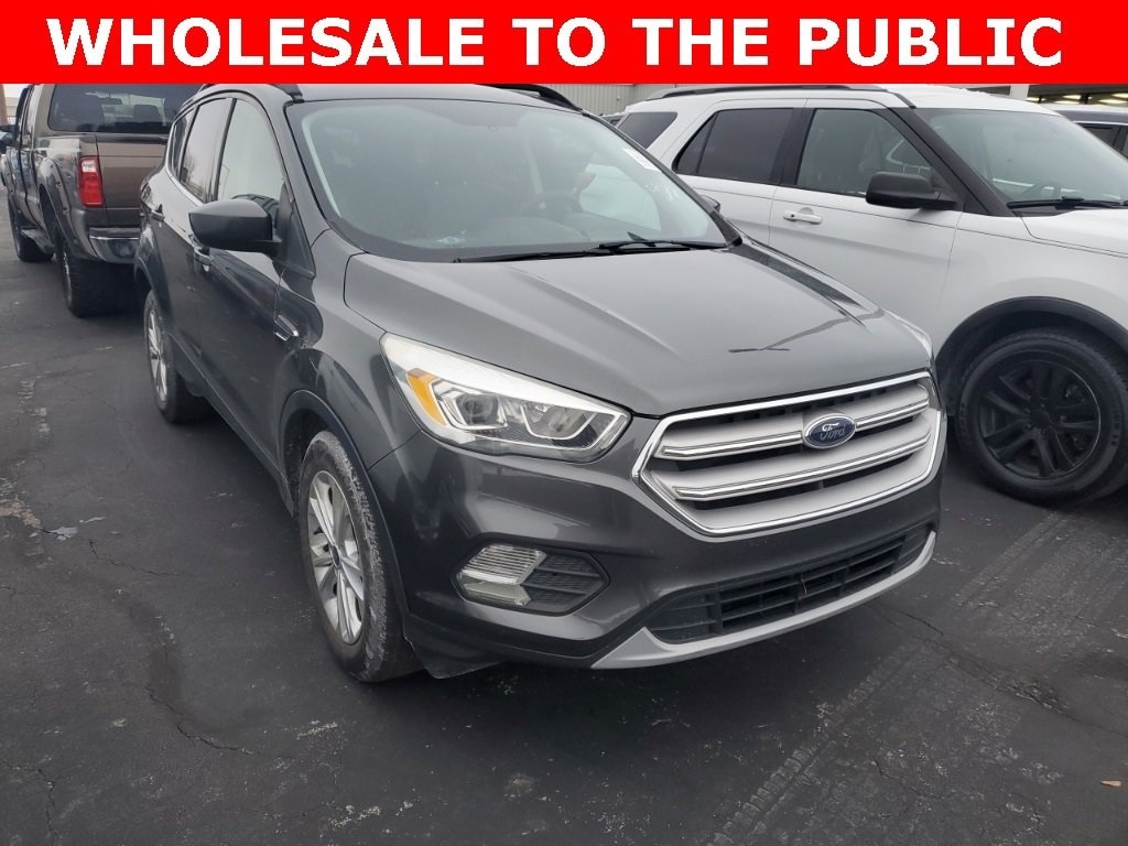 2017 Ford Escape SE's photo