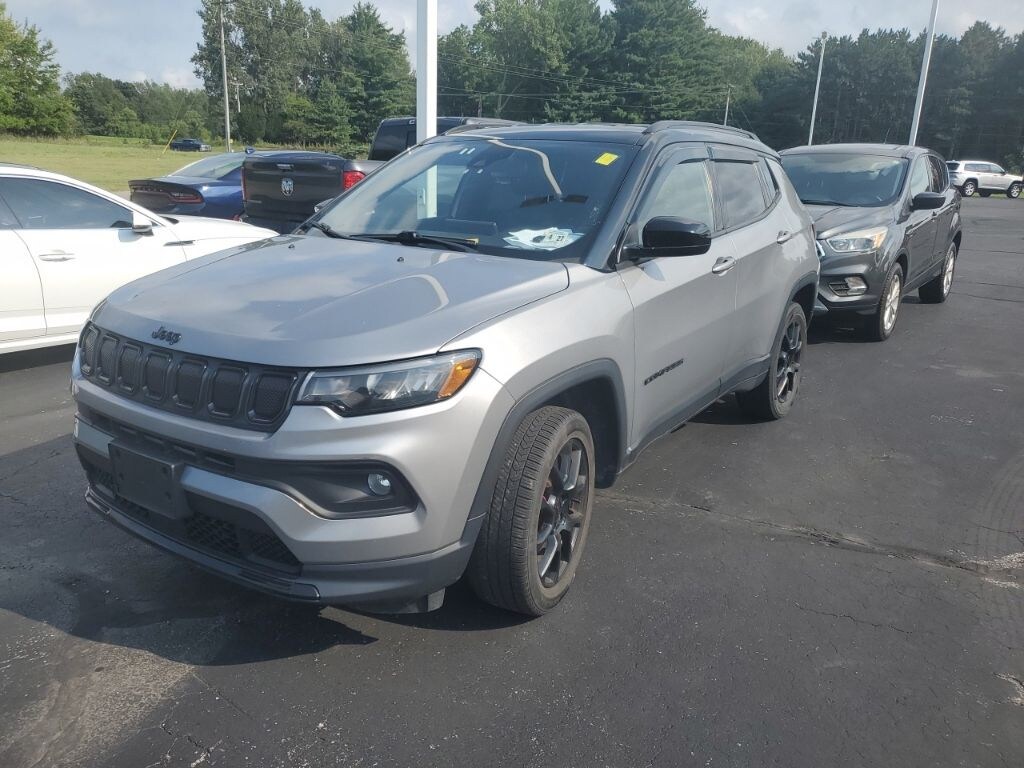Used 2022 Jeep Compass Latitude SUV