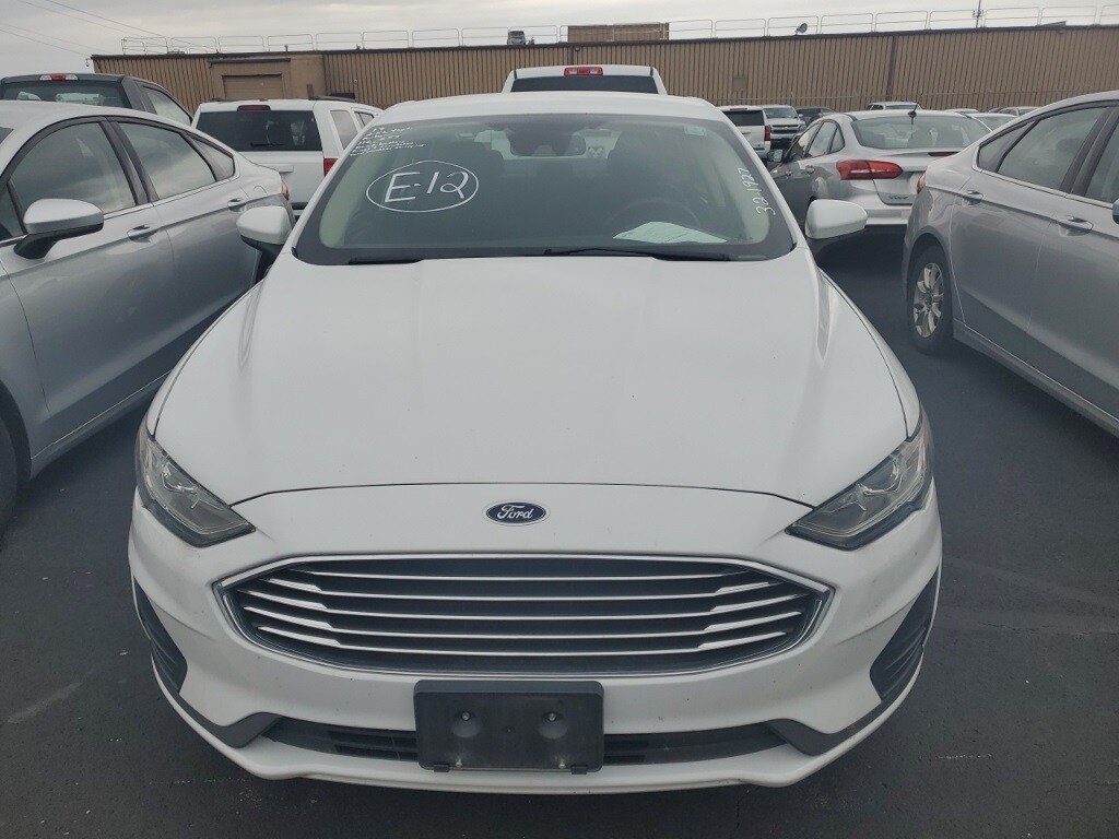 Used 2019 Ford Fusion SE Sedan