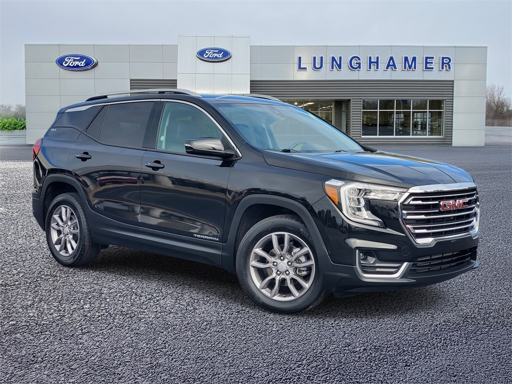 2024 GMC Terrain SLT's photo