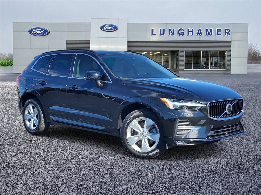 2022 Volvo XC60 Momentum