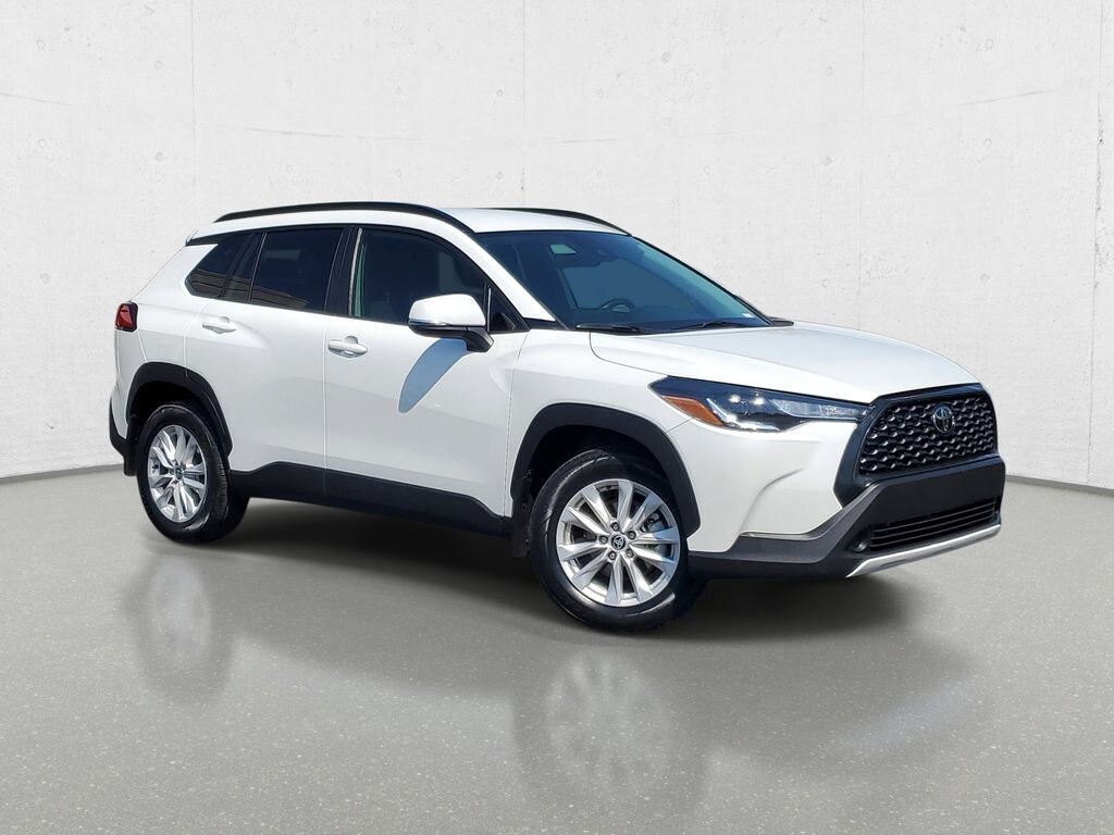 Used 2022 Toyota Corolla Cross LE SUV
