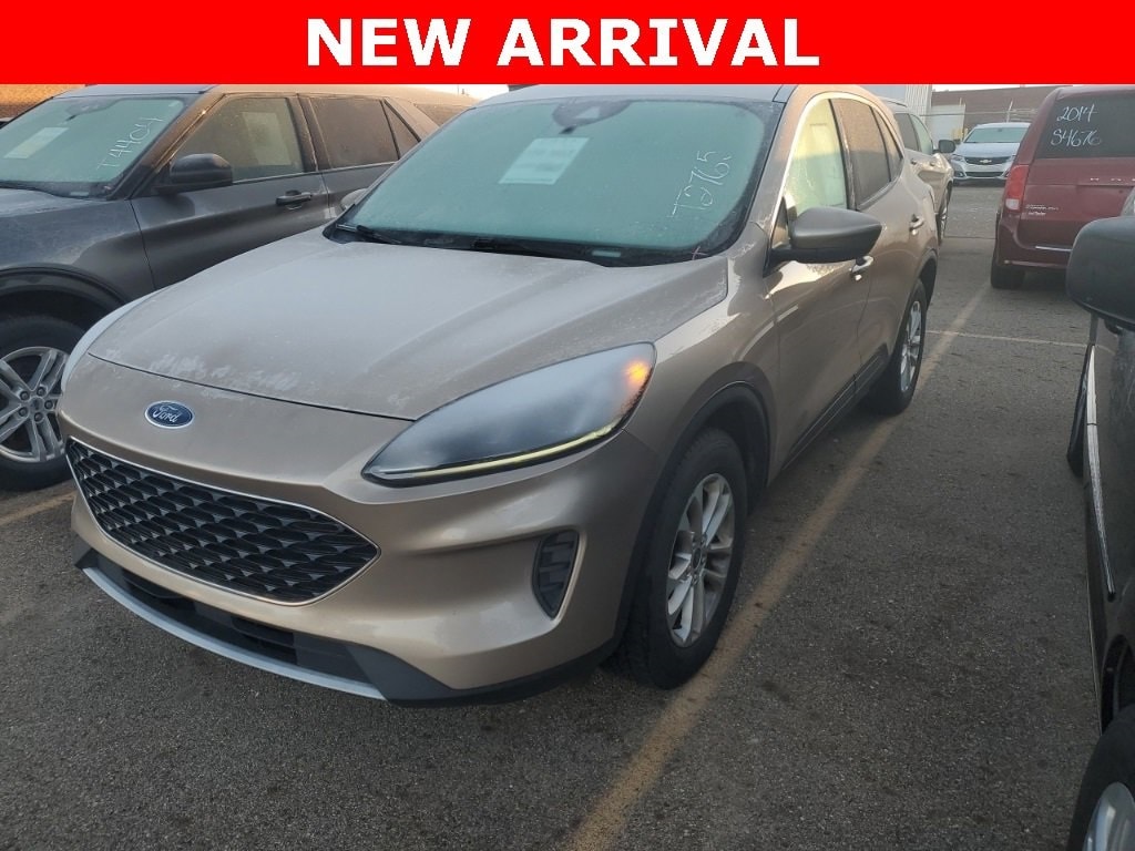 2020 Ford Escape SE's photo
