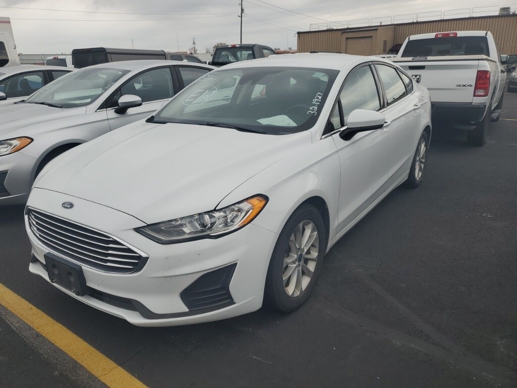 Used 2019 Ford Fusion SE Sedan