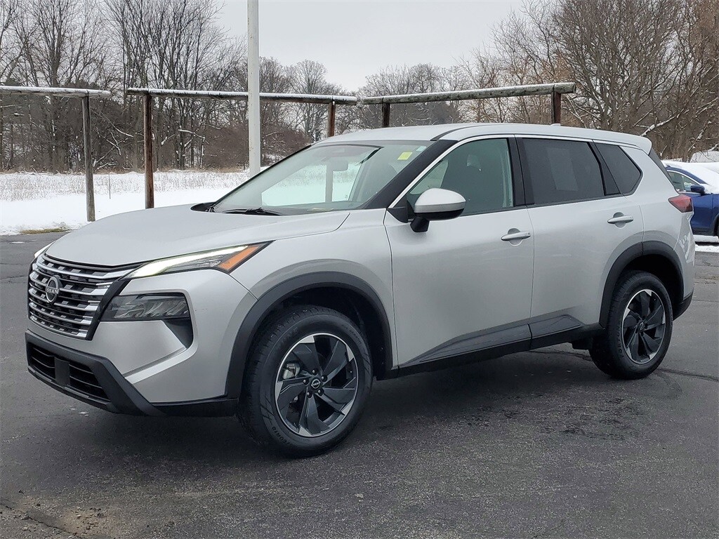 Used 2025 Nissan Rogue SV SUV