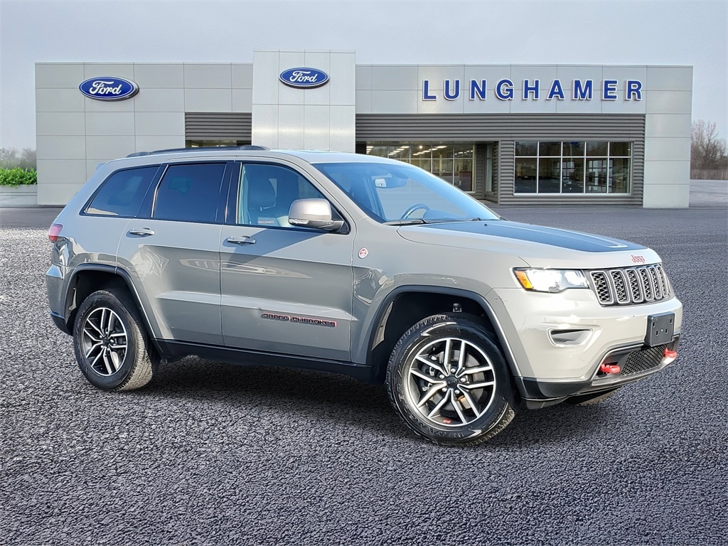 2021 Jeep Grand Cherokee Trailhawk's photo