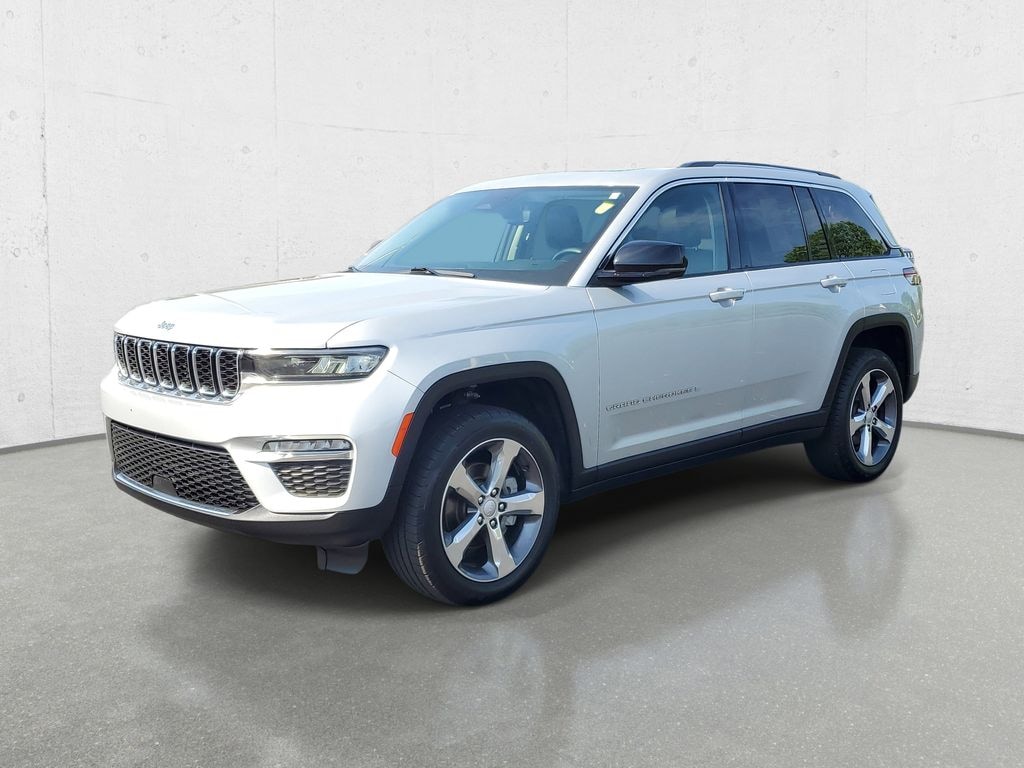 Used 2022 Jeep Grand Cherokee Limited SUV