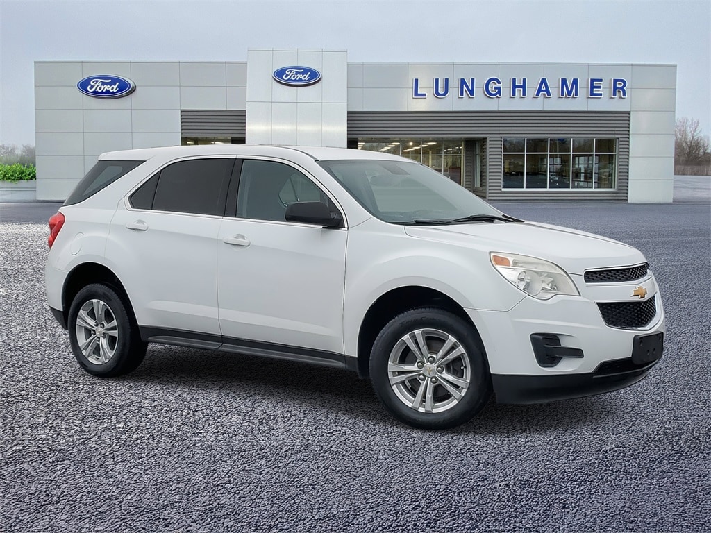 2015 Chevrolet Equinox LS's photo