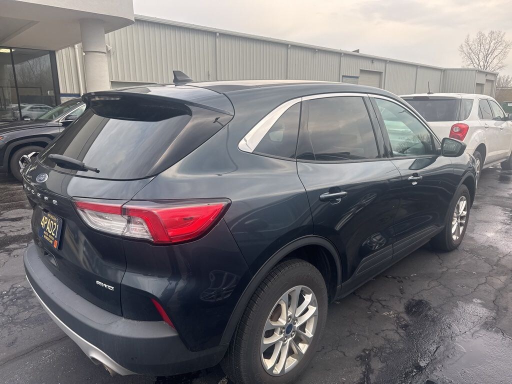 Used 2022 Ford Escape SE SUV