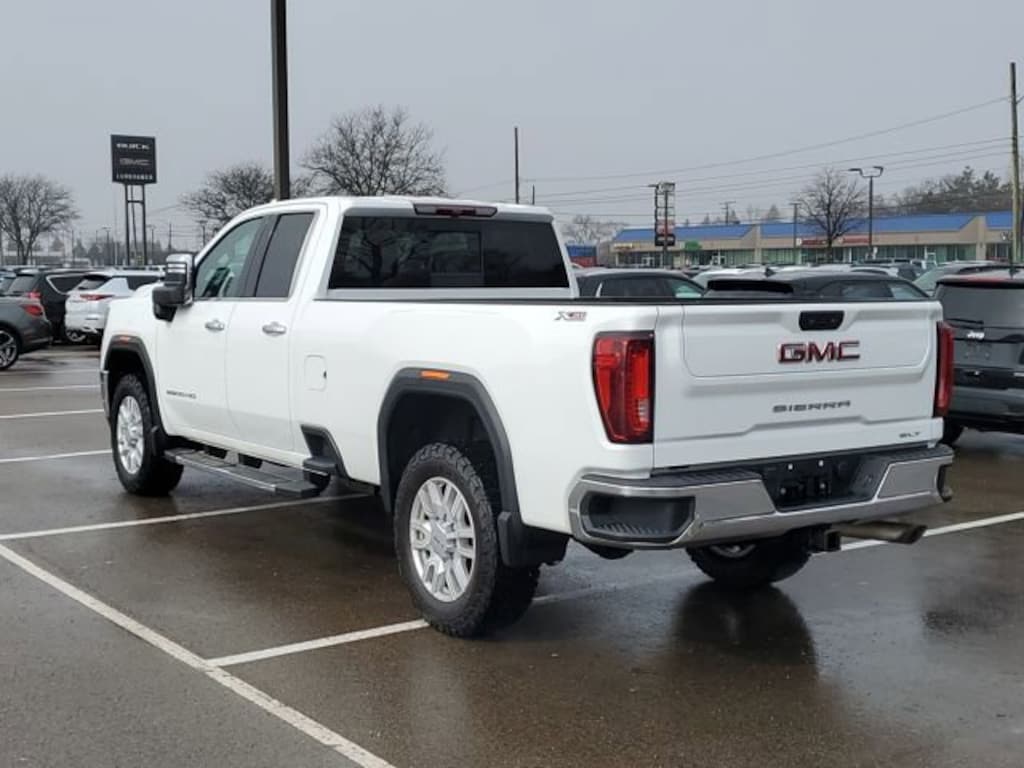 Used 2022 GMC Sierra 2500 HD SLT Truck