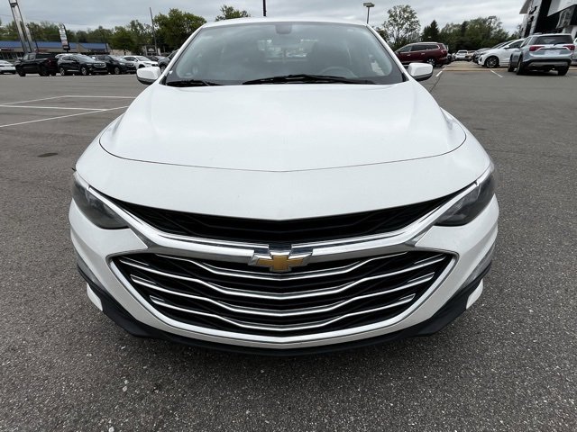 Used 2020 Chevrolet Malibu 1LT with VIN 1G1ZD5STXLF108913 for sale in Waterford, MI