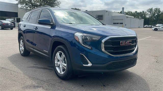 Used 2020 GMC Terrain SLE with VIN 3GKALMEV6LL143263 for sale in Waterford, MI