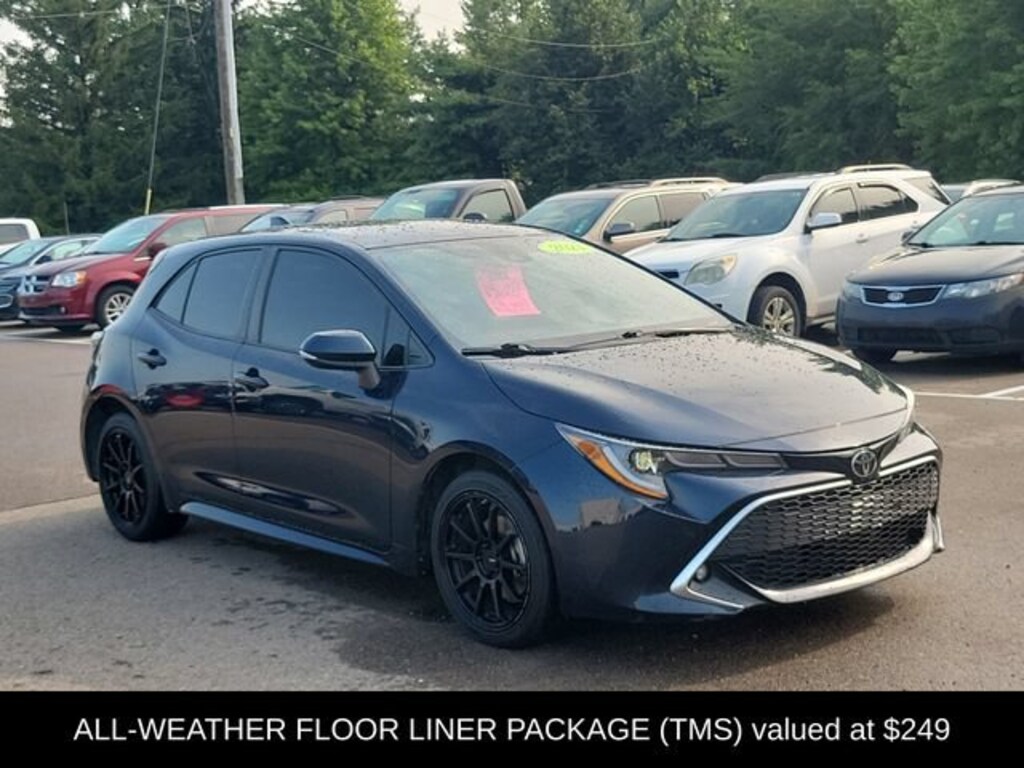 Used 2021 Toyota Corolla Hatchback XSE Hatchback