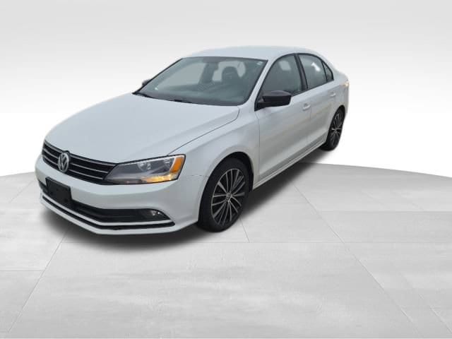 2016 Volkswagen Jetta Sport's photo