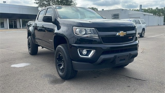 Used 2019 Chevrolet Colorado Z71 with VIN 1GCGTDEN0K1110688 for sale in Waterford, MI