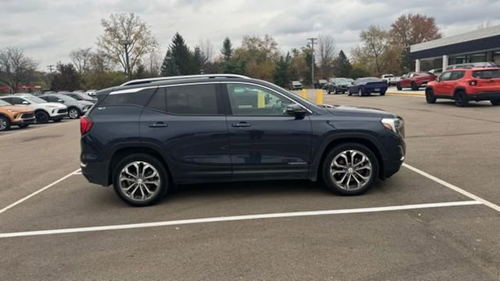 Used 2019 GMC Terrain SLT SUV