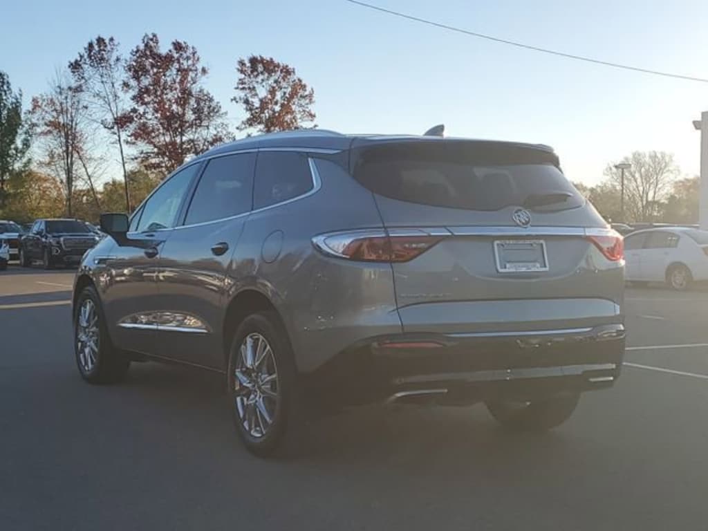 Used 2023 Buick Enclave Essence SUV